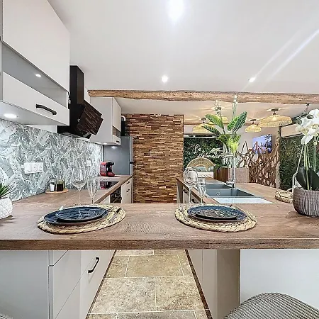 Balinaise Apartment