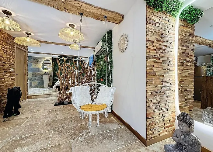 Balinaise Apartment Auriac-sur-Vendinelle